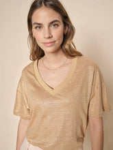 Load image into Gallery viewer, Casa V-SS Foil Tee | Tan