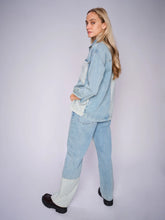 Load image into Gallery viewer, Relee Block Jeans | Mid Blue