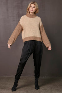 Xela Pullover Knit