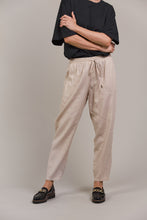 Load image into Gallery viewer, Laax Relaxed Pant | Ecru