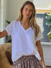 Load image into Gallery viewer, Ellie V Neck Top | White