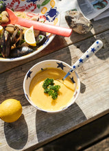 Load image into Gallery viewer, Blue Star French Bowl
