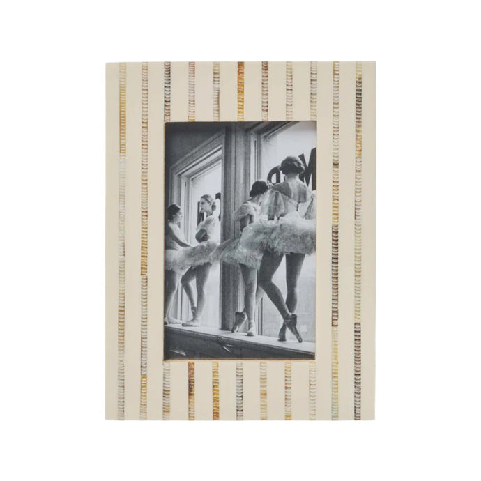Afia Photo Frame | White & Grey