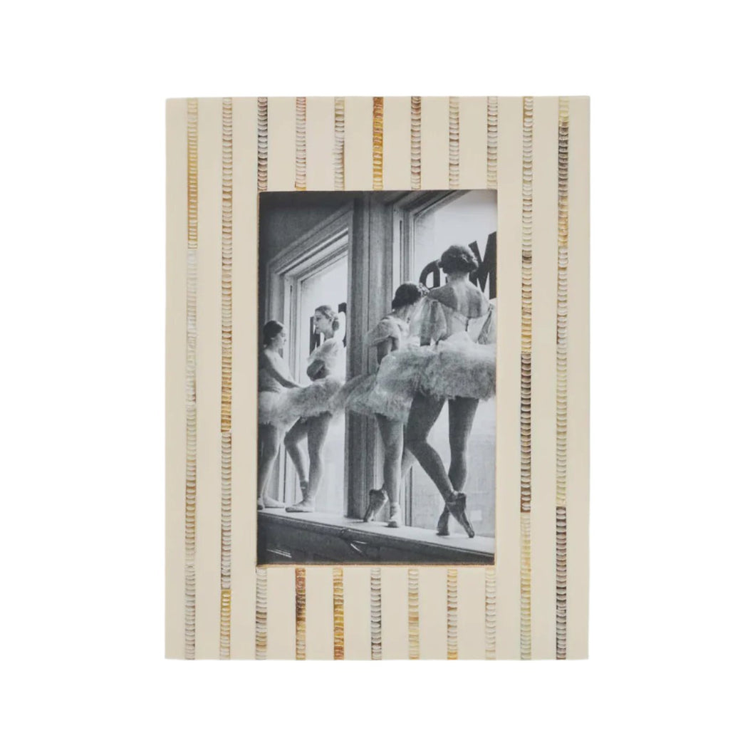 Afia Photo Frame | White & Grey