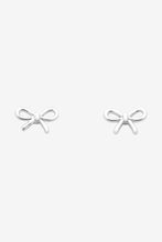 Load image into Gallery viewer, Petite Fancy Earring