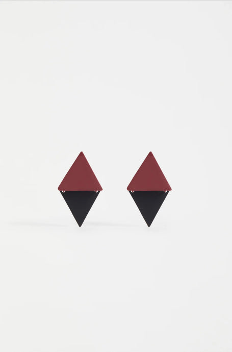 Tri Stud Earring | Maple