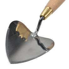 Load image into Gallery viewer, Sophie Conran | Heart Shaped Trowel in Gift Box