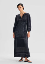 Load image into Gallery viewer, Priya Dress Print