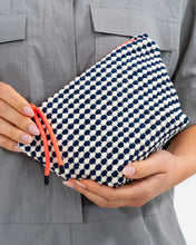 Load image into Gallery viewer, Napili Case Small | Navy/White