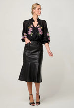 Load image into Gallery viewer, Catalina Cotton Silk Blouse | Black Flores
