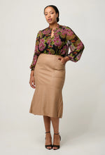 Load image into Gallery viewer, Estrella Braided Neck Blouse | Winter Granadilla