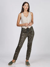 Load image into Gallery viewer, Peyton Olive Boyfriend Pant