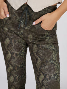 Peyton Olive Boyfriend Pant