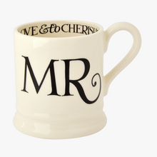 Load image into Gallery viewer, Black Toast Mr &amp; Mrs 2 x 1/2 Pint Mugs