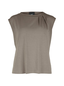Yasmi Tee | Mud