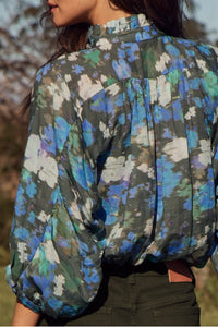 Crescendo top | Forest Blur