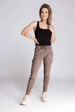 Load image into Gallery viewer, Daisy Pant | Safari Pine