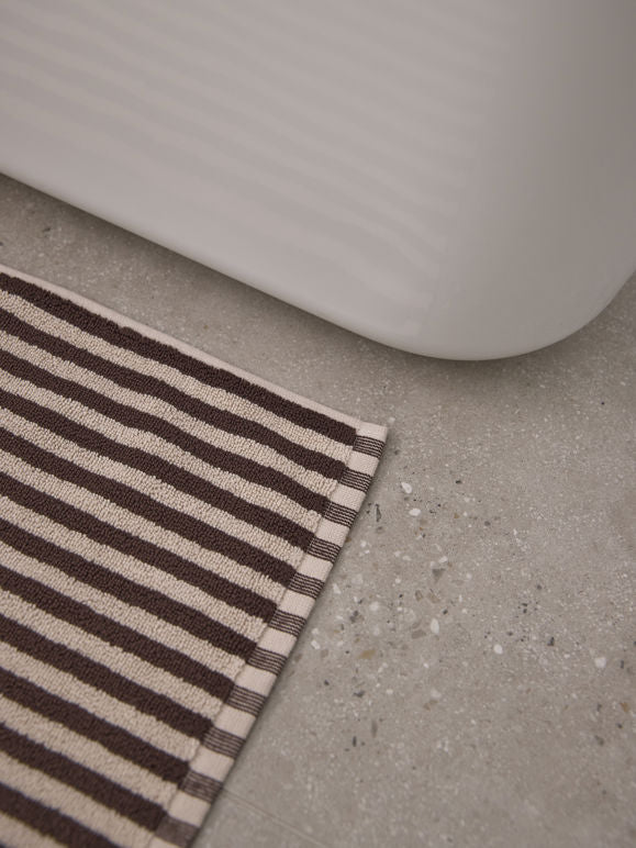 Wide Stripe Cotton Bath Mat | Cocoa/Bone