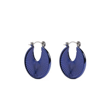 Load image into Gallery viewer, Saku Hoop Earring