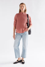 Load image into Gallery viewer, Arp Vest | Clay Pink