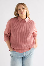 Load image into Gallery viewer, Arp Vest | Clay Pink